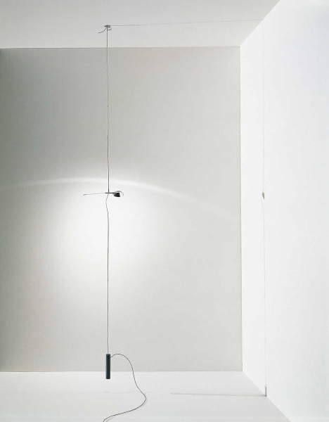 Height-adjustable HOT ACHILLE LED lamp by Ingo Maurer