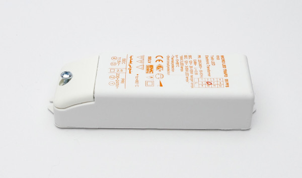 Electronic transformer 0-105VA, dimmable. Suitable for both halogen and LED lamps
