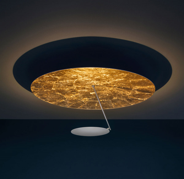 LED ceiling light LEDERAM C180 by Catellani & Smith - here the variant ceiling plate outside white, reflector gold, rod satined, illuminant plate white